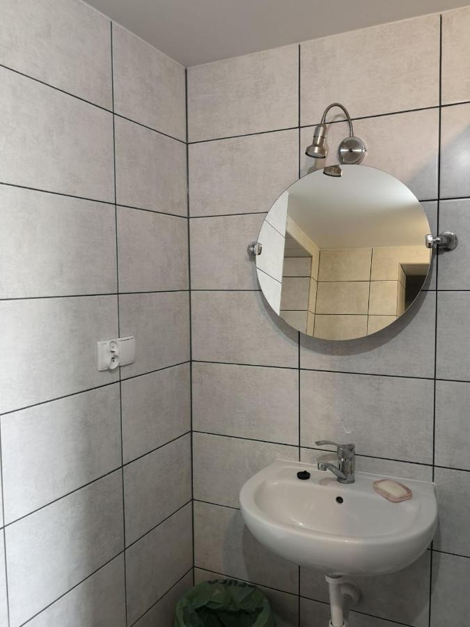 Pokoj Przy Jeziorze Lejlighed Wizajny Eksteriør billede